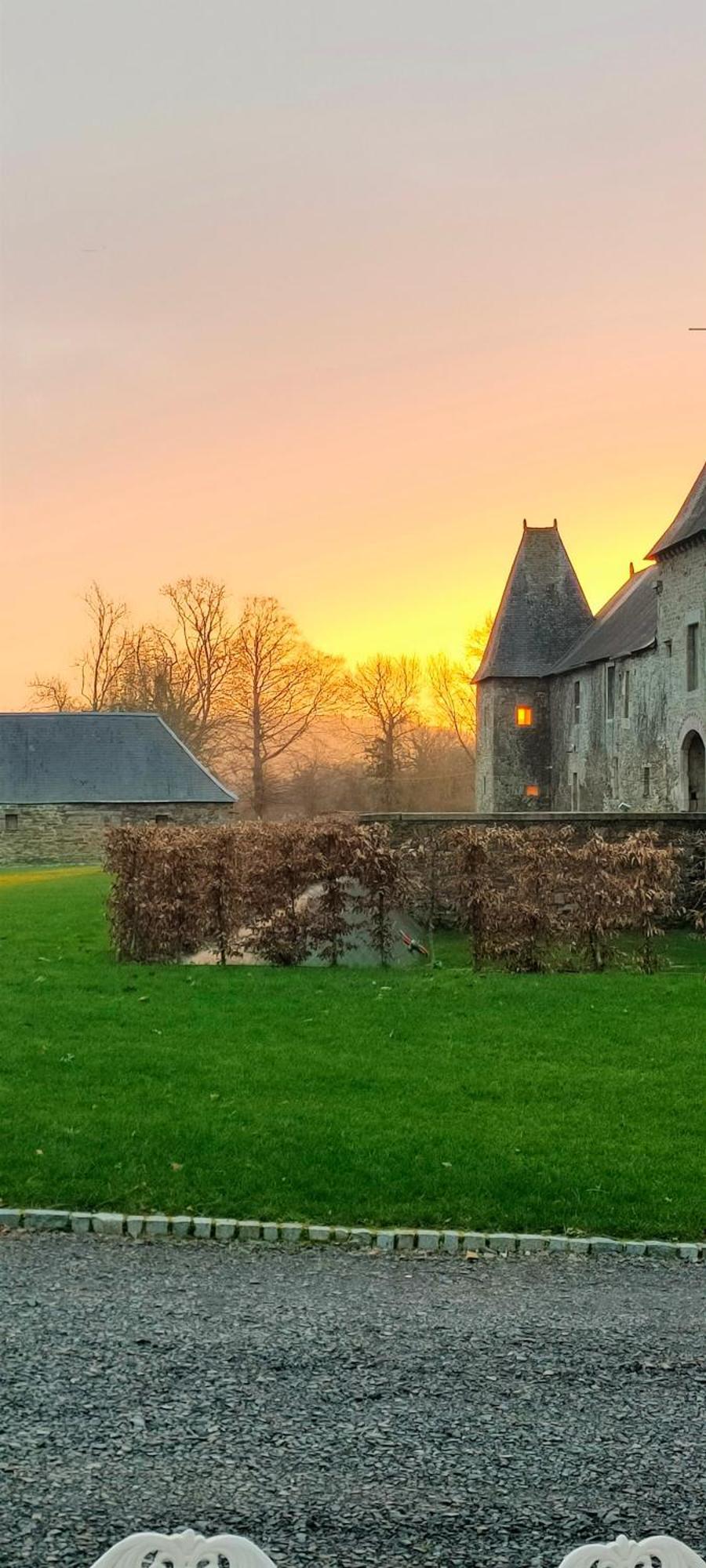 Готель Domaine Du Manoir De Vains Екстер'єр фото